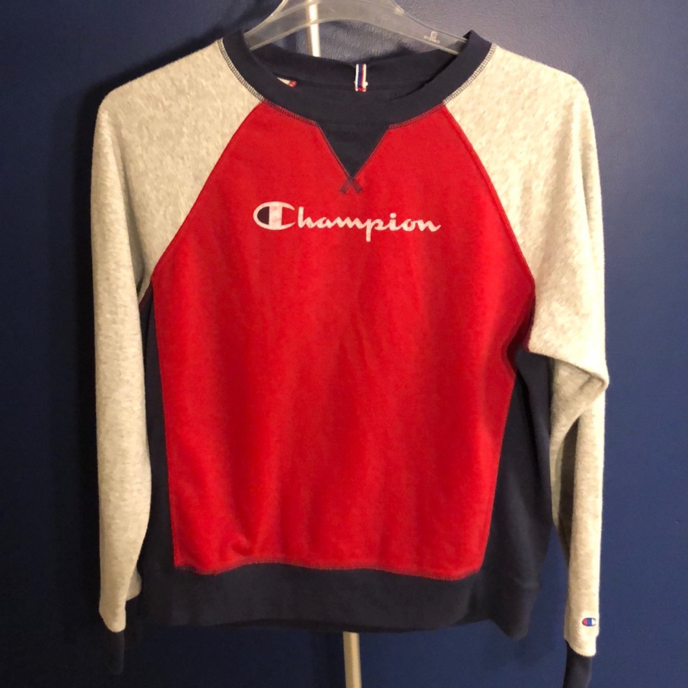 Champion crewneck sweatshirt Women’s Size M